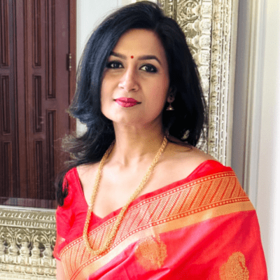 Female classical music artist portrait – Rang-E-Mohabbat